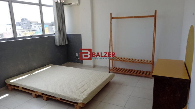 Imagem Apartamento com 1 Quarto à Venda, 47 m² em Centro - Florianópolis