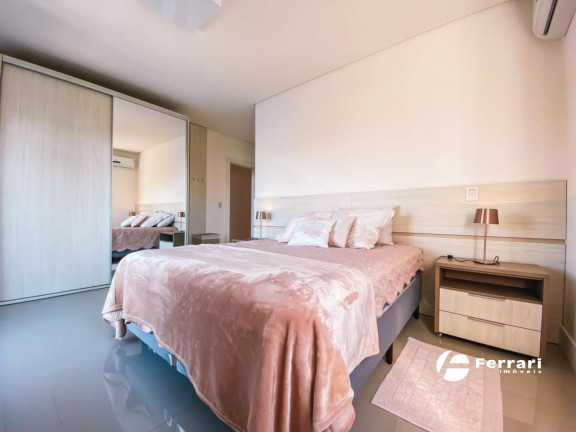 Imagem Casa de Condomínio com 5 Quartos à Venda, 380 m² em Centro - Xangri-lá Imagem Casa de Condomínio com 5 Quartos à Venda, 380 m² em Centro - Xangri-lá