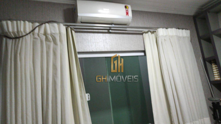 Imagem Casa com 3 Quartos à Venda, 165 m² em Vila João Vaz - Goiânia Imagem Casa com 3 Quartos à Venda, 165 m² em Vila João Vaz - Goiânia