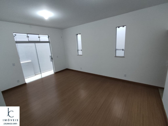 Imagem Casa com 3 Quartos à Venda, 378 m² em Vale Dos Pinheiros - São Lourenço