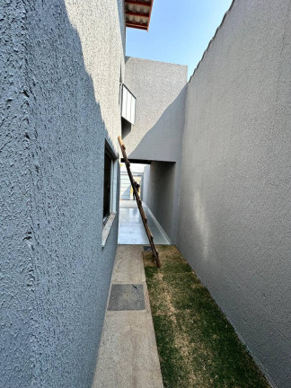 Imagem Casa com 2 Quartos à Venda, 75 m² em Goiânia Imagem Casa com 2 Quartos à Venda, 75 m² em Goiânia