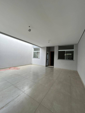 Imagem Casa com 3 Quartos à Venda, 180 m² em Residencial Ouro Verde - Botucatu Imagem Casa com 3 Quartos à Venda, 180 m² em Residencial Ouro Verde - Botucatu
