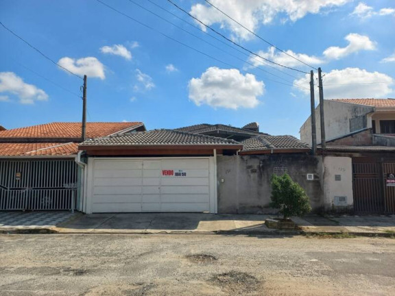 Casa com 3 Quartos à Venda, 250 m² em São José Dos Campos