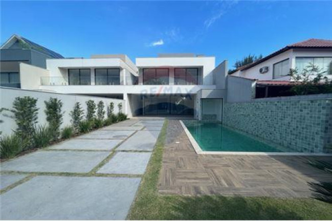 Casa de Condomínio com 6 Quartos à Venda, 380 m² em Barra Da Tijuca - Rio De Janeiro