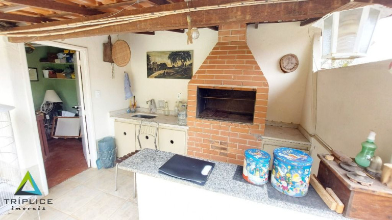 Imagem Casa com 4 Quartos à Venda, 250 m² em Bom Clima - Juiz De Fora
