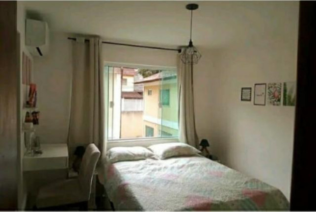 Imagem Casa com 3 Quartos à Venda, 160 m² em Itaipu - Niterói