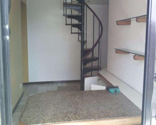 Imagem Cobertura com 4 Quartos à Venda, 160 m² em Algodoal - Cabo Frio