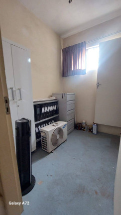 Imagem Sobrado com 4 Quartos à Venda, 253 m² em Centro - Taubaté
