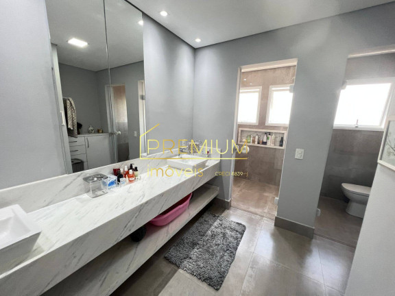 Imagem Casa com 3 Quartos à Venda, 505 m² em Medeiros - Jundiaí Imagem Casa com 3 Quartos à Venda, 505 m² em Medeiros - Jundiaí
