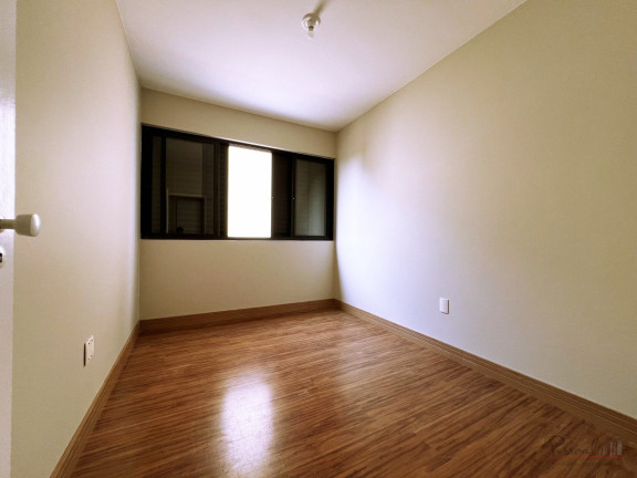 Imagem Apartamento com 3 Quartos à Venda, 133 m² em Centro - Florianópolis Imagem Apartamento com 3 Quartos à Venda, 133 m² em Centro - Florianópolis