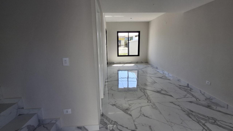 Imagem Casa com 3 Quartos à Venda, 118 m² em Xaxim - Curitiba