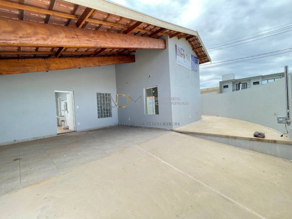 Imagem Casa com 3 Quartos à Venda, 152 m² em Jardim Regina - Botucatu
