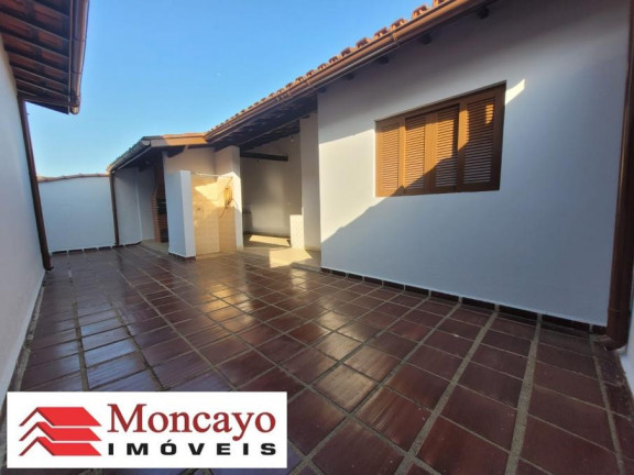 Imagem Casa com 3 Quartos à Venda, 250 m² em Praia Das Palmeiras - Caraguatatuba