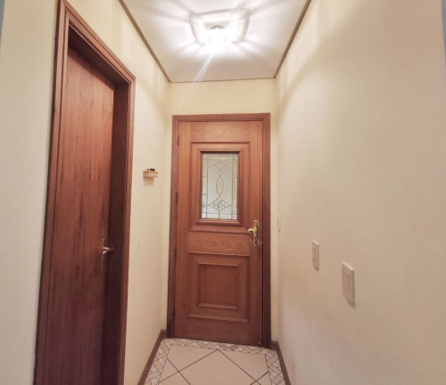 Imagem Casa com 2 Quartos à Venda, 194 m² em Jardim Botânico - Porto Alegre