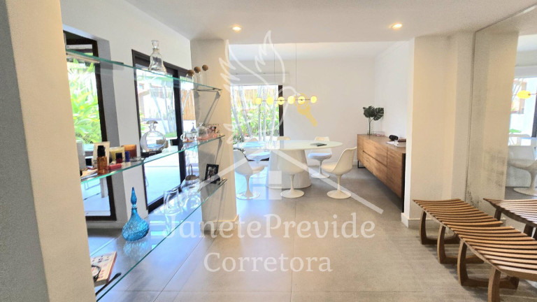Imagem Casa de Condomínio com 4 Quartos à Venda, 252 m² em Alphaville - Santana De Parnaíba