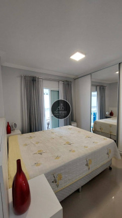 Imagem Apartamento com 2 Quartos à Venda,  em Centro - Mongaguá