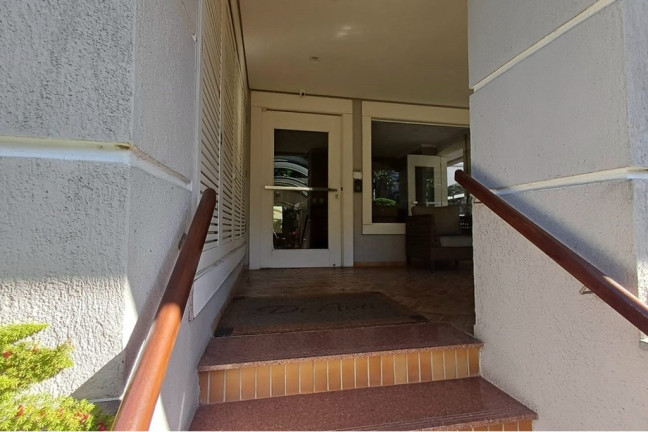 Imagem Apartamento com 3 Quartos à Venda, 93 m² em Rio Branco - Porto Alegre Imagem Apartamento com 3 Quartos à Venda, 93 m² em Rio Branco - Porto Alegre