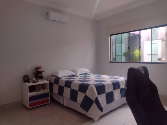 Imagem Sobrado com 3 Quartos à Venda, 314 m² em Anápolis City - Anápolis