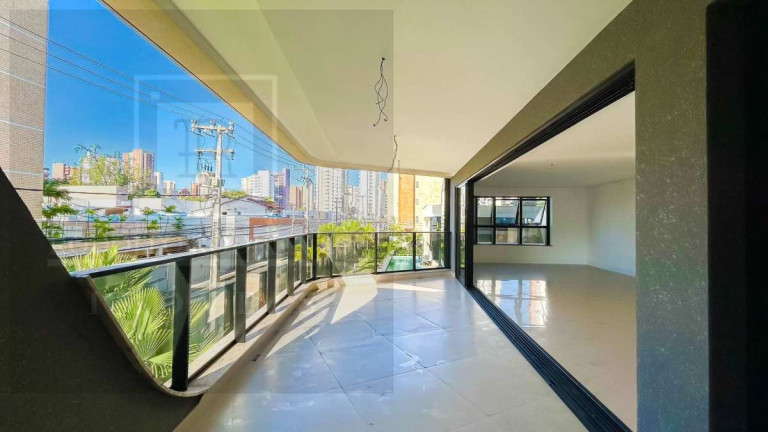 Imagem Apartamento com 4 Quartos à Venda, 254 m² em Meireles - Fortaleza