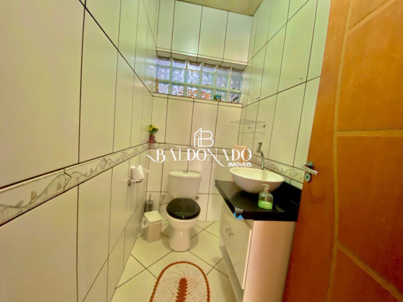 Imagem Imóvel com 3 Quartos à Venda, 2.000 m² em Centro - Extrema Imagem Imóvel com 3 Quartos à Venda, 2.000 m² em Centro - Extrema