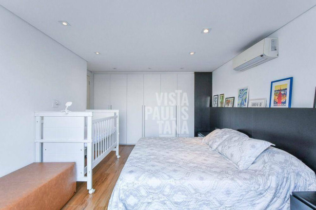 Imagem Apartamento com 1 Quarto à Venda, 156 m² em Itaim Bibi - São Paulo Imagem Apartamento com 1 Quarto à Venda, 156 m² em Itaim Bibi - São Paulo