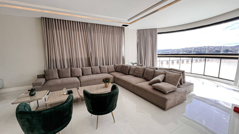 Imagem Cobertura com 4 Quartos à Venda, 490 m² em Centro - Colatina