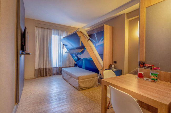 Imagem Apartamento com 1 Quarto à Venda, 56 m²