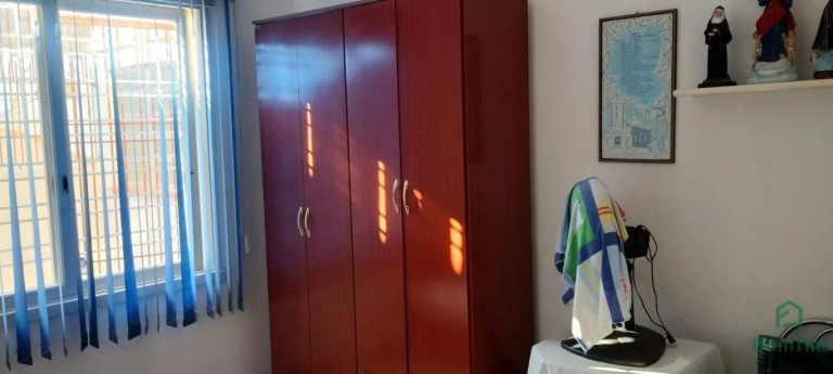 Imagem Casa com 3 Quartos à Venda, 120 m² em Medianeira - Porto Alegre Imagem Casa com 3 Quartos à Venda, 120 m² em Medianeira - Porto Alegre