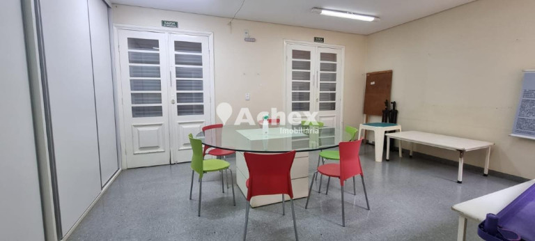 Imagem Casa com 3 Quartos à Venda, 300 m² em Jardim Santa Genebra - Campinas Imagem Casa com 3 Quartos à Venda, 300 m² em Jardim Santa Genebra - Campinas
