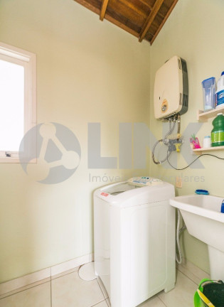 Imagem Imóvel com 3 Quartos à Venda, 174 m² em Jardim Itu - Porto Alegre Imagem Imóvel com 3 Quartos à Venda, 174 m² em Jardim Itu - Porto Alegre