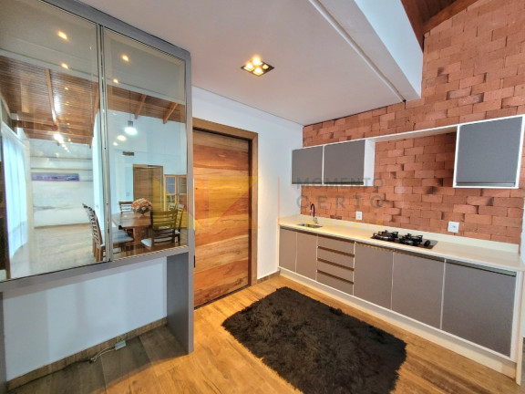 Imagem Casa com 3 Quartos para Alugar, 457 m² em Vila Nova - Blumenau Imagem Casa com 3 Quartos para Alugar, 457 m² em Vila Nova - Blumenau