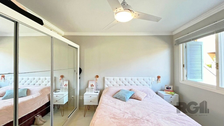 Imagem Casa de Condomínio com 3 Quartos à Venda, 202 m² em Santa Tereza - Porto Alegre Imagem Casa de Condomínio com 3 Quartos à Venda, 202 m² em Santa Tereza - Porto Alegre