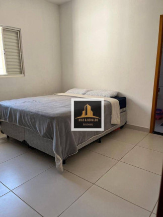 Imagem Casa com 3 Quartos à Venda, 77 m² em Jardim Santa Júlia - São José Dos Campos Imagem Casa com 3 Quartos à Venda, 77 m² em Jardim Santa Júlia - São José Dos Campos