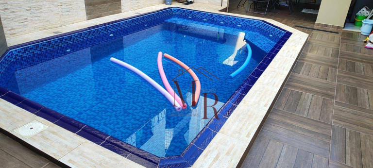 Imagem Casa com 3 Quartos à Venda, 220 m² em Vila Guilhermina - Praia Grande Imagem Casa com 3 Quartos à Venda, 220 m² em Vila Guilhermina - Praia Grande