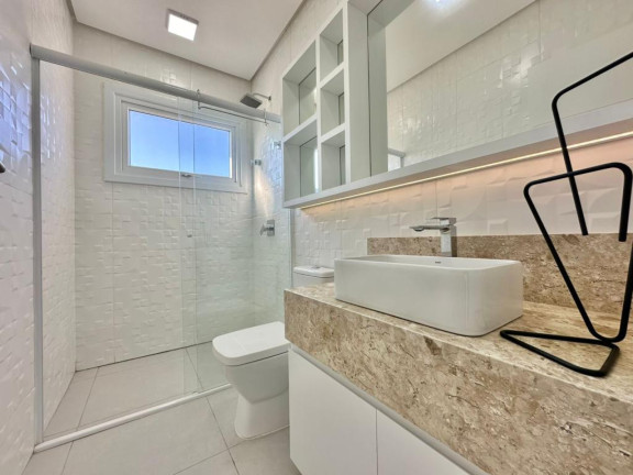 Imagem Casa com 4 Quartos à Venda, 262 m² em Centro - Capao Da Canoa
