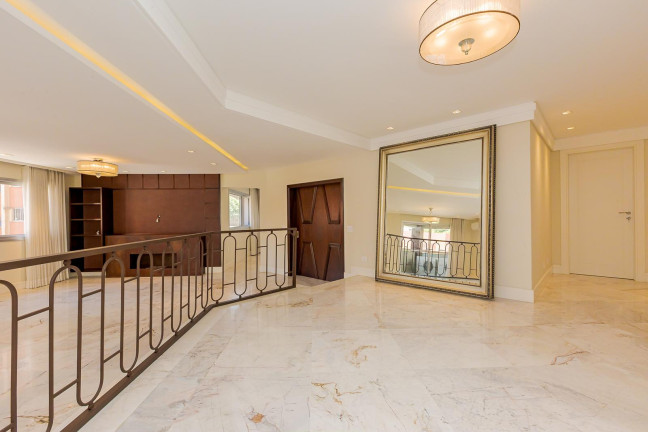 Imagem Apartamento com 5 Quartos à Venda, 441 m² em água Verde - Curitiba