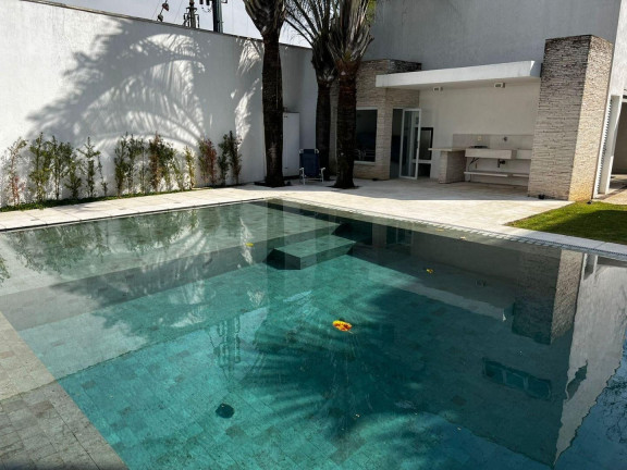 Imagem Casa com 3 Quartos para Alugar, 850 m² em Jardim América - São Paulo Imagem Casa com 3 Quartos para Alugar, 850 m² em Jardim América - São Paulo