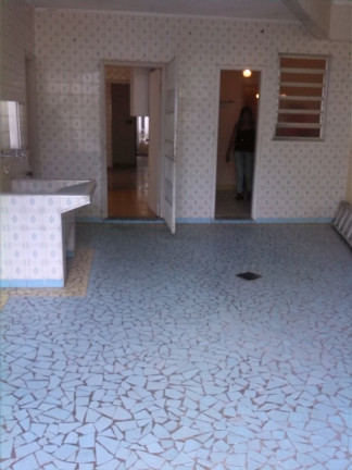 Imagem Sobrado com 3 Quartos à Venda, 218 m² em Embaré - Santos