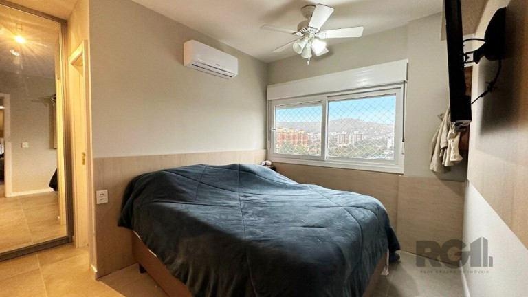 Imagem Apartamento com 3 Quartos à Venda, 65 m² em Teresópolis - Porto Alegre Imagem Apartamento com 3 Quartos à Venda, 65 m² em Teresópolis - Porto Alegre