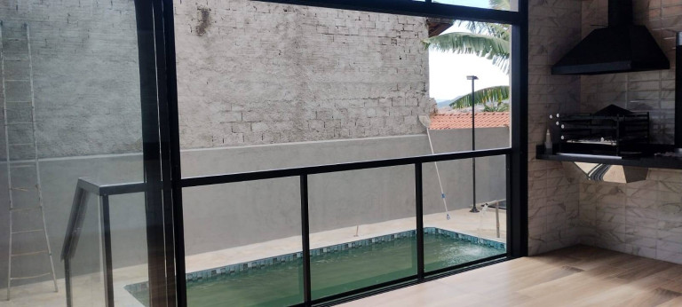 Imagem Casa com 3 Quartos à Venda, 120 m² em Jardim Das Cerejeiras - Atibaia Imagem Casa com 3 Quartos à Venda, 120 m² em Jardim Das Cerejeiras - Atibaia
