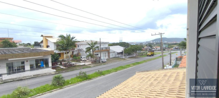 Imagem Casa com 4 Quartos à Venda, 300 m² em Village - Imbituba Imagem Casa com 4 Quartos à Venda, 300 m² em Village - Imbituba