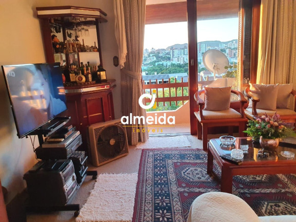 Imagem Apartamento com 3 Quartos à Venda, 135 m² em Nossa Senhora De Lourdes - Santa Maria Imagem Apartamento com 3 Quartos à Venda, 135 m² em Nossa Senhora De Lourdes - Santa Maria
