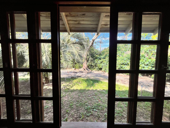 Imagem Casa com 3 Quartos à Venda,  em Campeche - Florianópolis