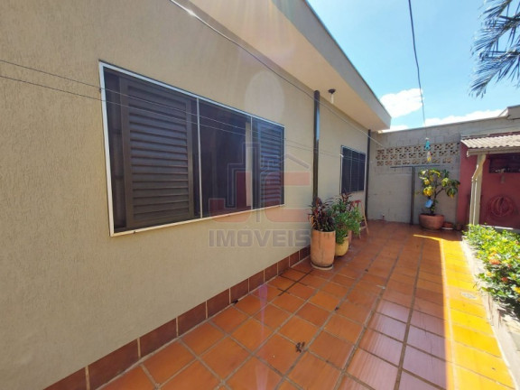 Imagem Casa com 4 Quartos à Venda, 180 m² em Campos Eliseos - Ribeirão Preto Imagem Casa com 4 Quartos à Venda, 180 m² em Campos Eliseos - Ribeirão Preto