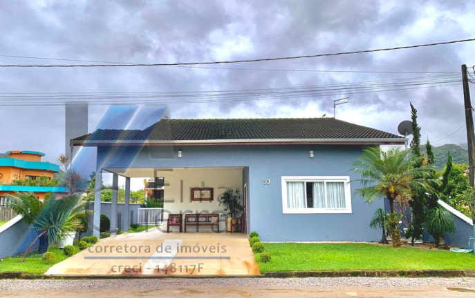 Casa com 3 Quartos à Venda, 220 m² em Horto Florestal - Ubatuba