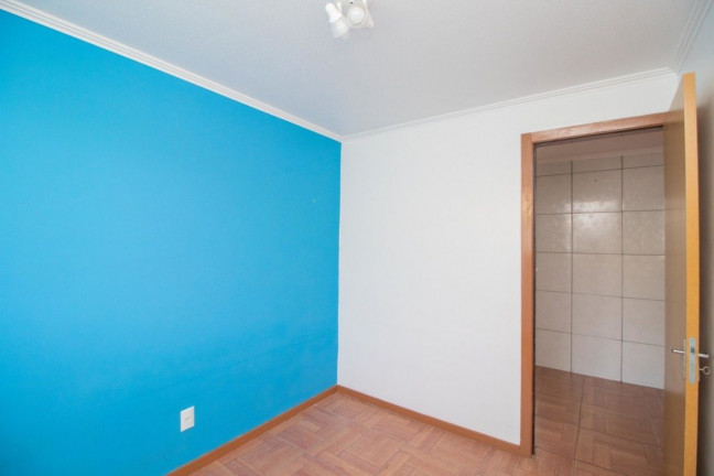 Imagem Imóvel com 2 Quartos à Venda, 37 m² em Rubem Berta - Porto Alegre