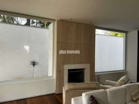 Imagem Casa com 3 Quartos para Alugar, 900 m² em Jardim América - São Paulo Imagem Casa com 3 Quartos para Alugar, 900 m² em Jardim América - São Paulo