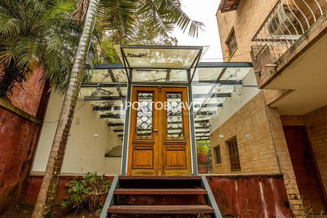 Imagem Casa com 4 Quartos à Venda, 350 m² em Granja Viana - Carapicuíba Imagem Casa com 4 Quartos à Venda, 350 m² em Granja Viana - Carapicuíba