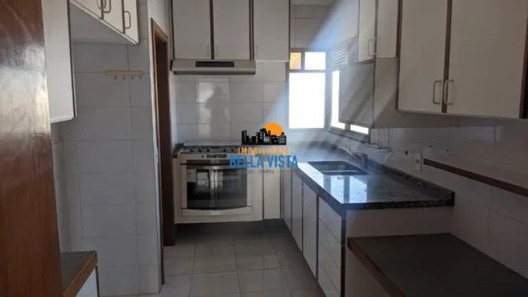 Imagem Apartamento com 4 Quartos à Venda, em Aclimação - São Paulo Imagem Apartamento com 4 Quartos à Venda, em Aclimação - São Paulo