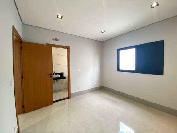 Imagem Casa com 3 Quartos à Venda, 213 m² em Condomínio Primor Das Torres - Cuiabá Imagem Casa com 3 Quartos à Venda, 213 m² em Condomínio Primor Das Torres - Cuiabá